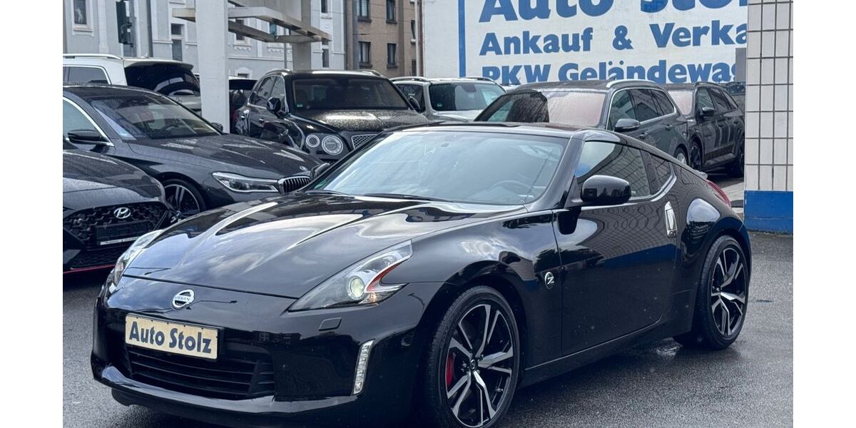 Nissan 370Z 20.853 km 32.850 &euro; Oberhausen 46045