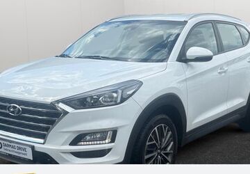 Hyundai TUCSON 48.300 km 18.490 &euro; Dinslaken 46535