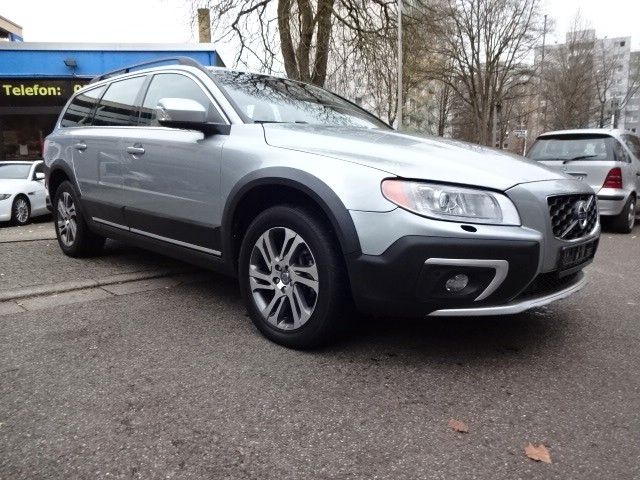 Volvo XC70 274.500 km 10.900 &euro; Essen 45276