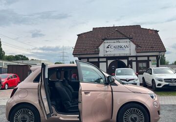 Fiat 500e 33.655 km 16.990 &euro; Dinslaken 46539