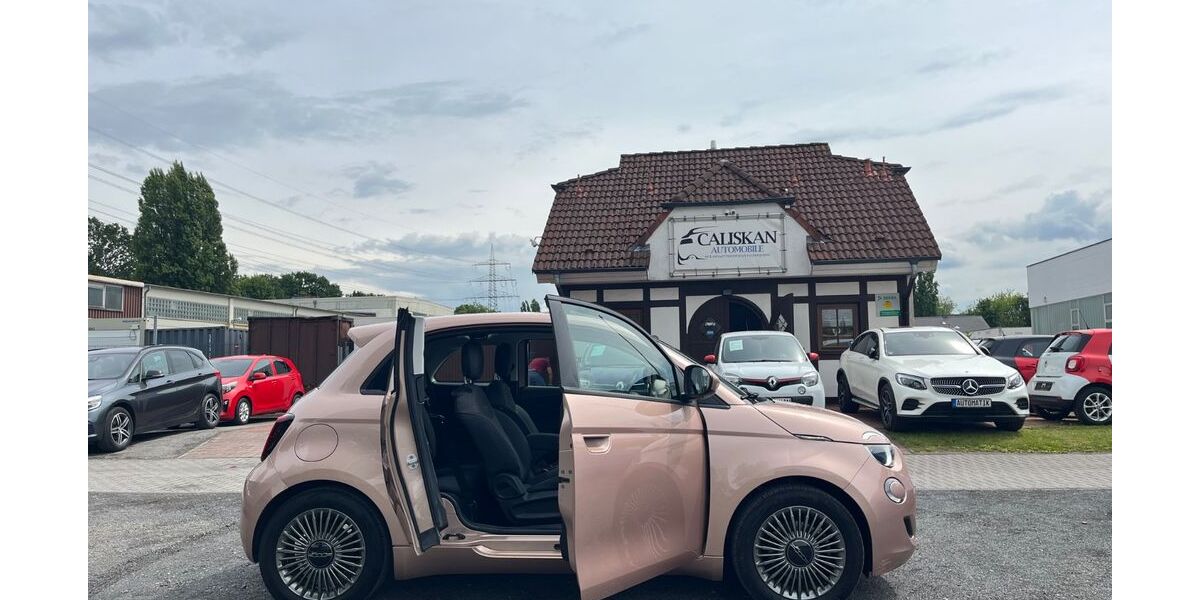 Fiat 500e 33.655 km 16.990 &euro; Dinslaken 46539