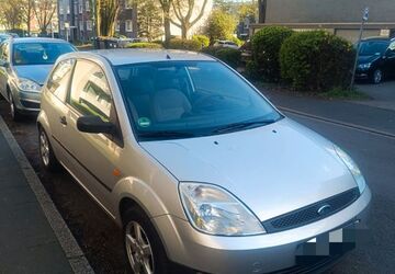 Ford Fiesta 244.409 km 1.650 &euro; Duisburg 47169