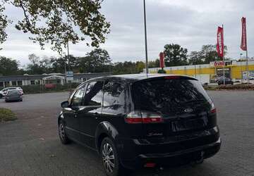 Ford S-Max 200.000 km 2.900 &euro; Duisburg 47166