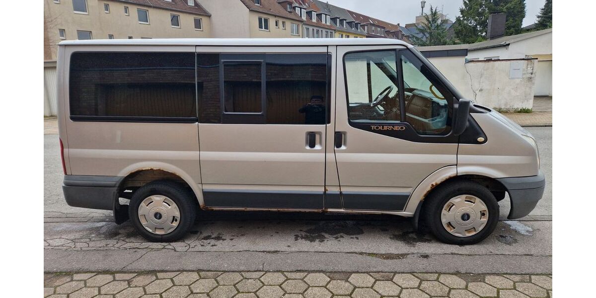 Ford Transit 219.000 km 7.987 &euro; Gelsenkirchen 45881