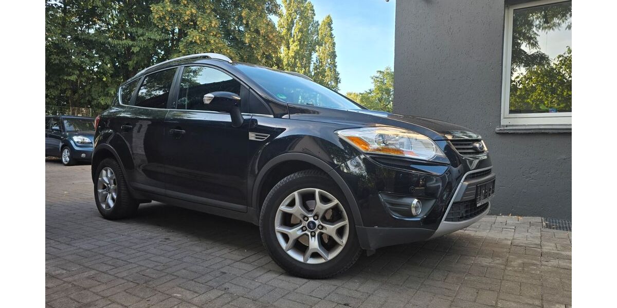 Ford Kuga 128.005 km 7.999 &euro; Dinslaken 46537