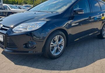 Ford Focus 69.902 km 7.999 &euro; Essen 45326