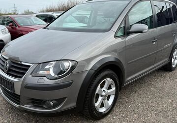 VW Touran 325.000 km 3.250 &euro; Kamp-Lintfort 47475