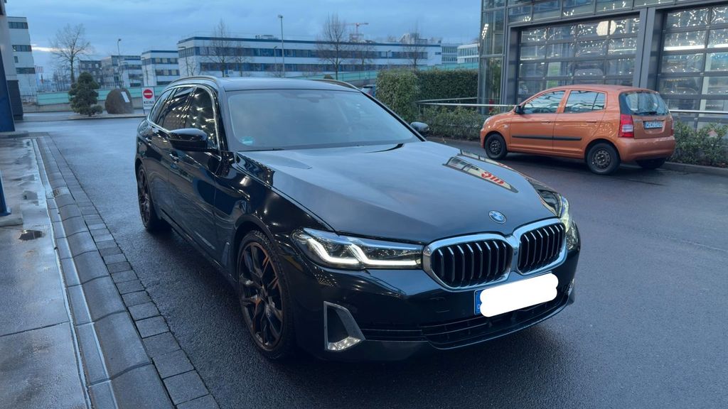 BMW 530 82.700 km 38.500 &euro; Krefeld 47805