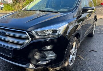 Ford Kuga 109.000 km 9.300 &euro; Essen 45147