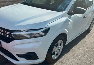 Dacia Sandero 3.500 km 9.990 &euro; Duisburg 47259