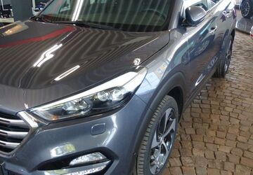 Hyundai TUCSON 159.254 km 11.990 &euro; Gelsenkirchen 45888