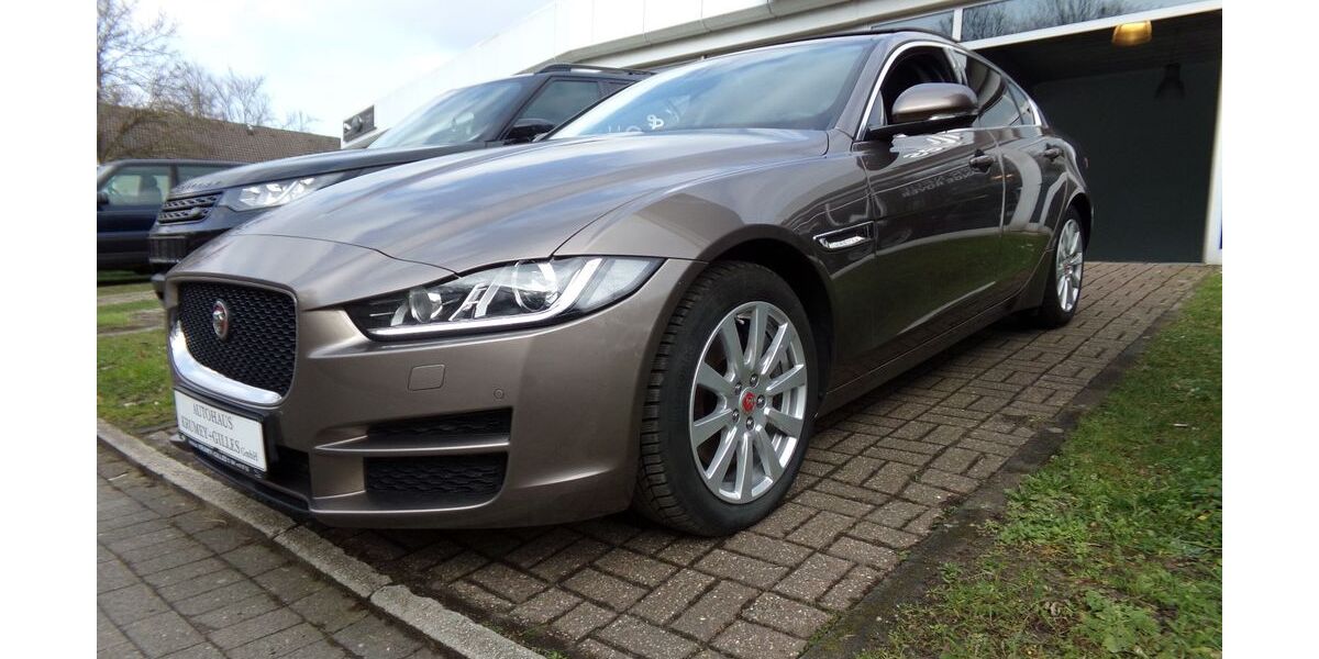 Jaguar XE 105.000 km 18.900 &euro; Mülheim an der Ruhr 45479