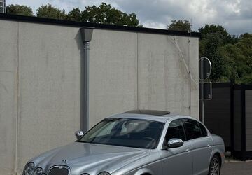 Jaguar S-Type 210.000 km 1.900 &euro; Duisburg 47199