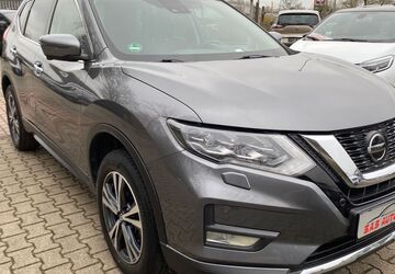 Nissan X-Trail 99.320 km 18.300 &euro; Moers 47445
