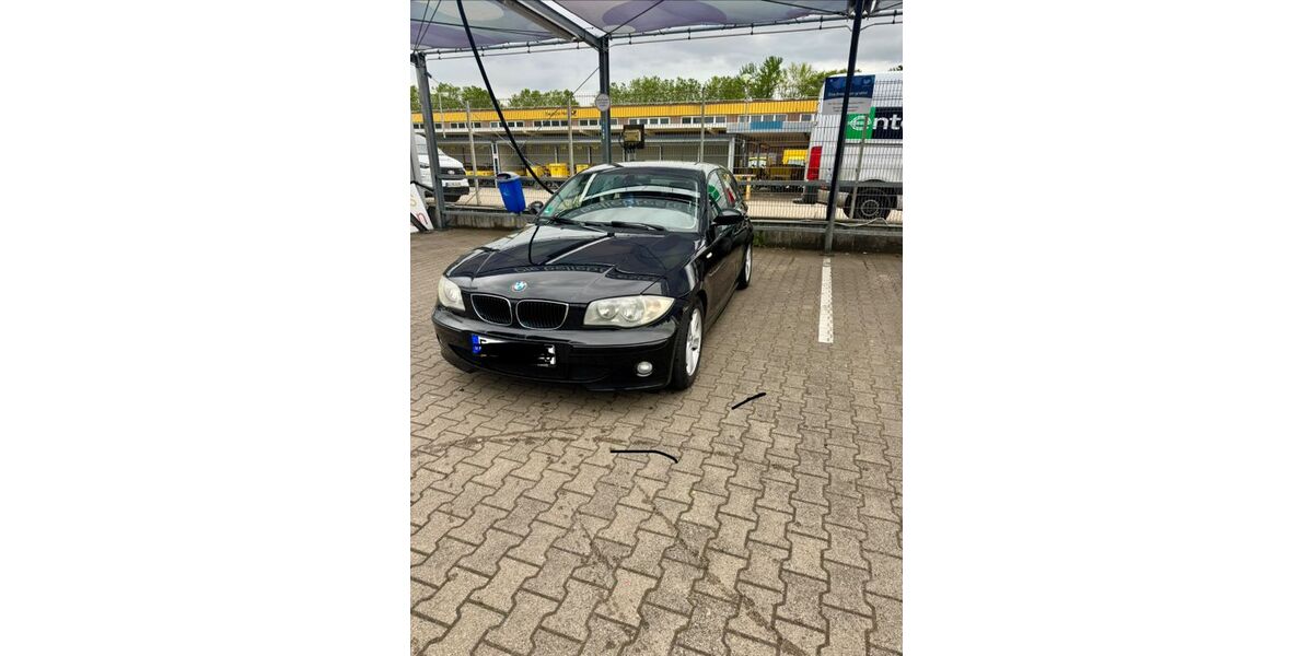 BMW 118 174.000 km 2.750 &euro; Essen 45326