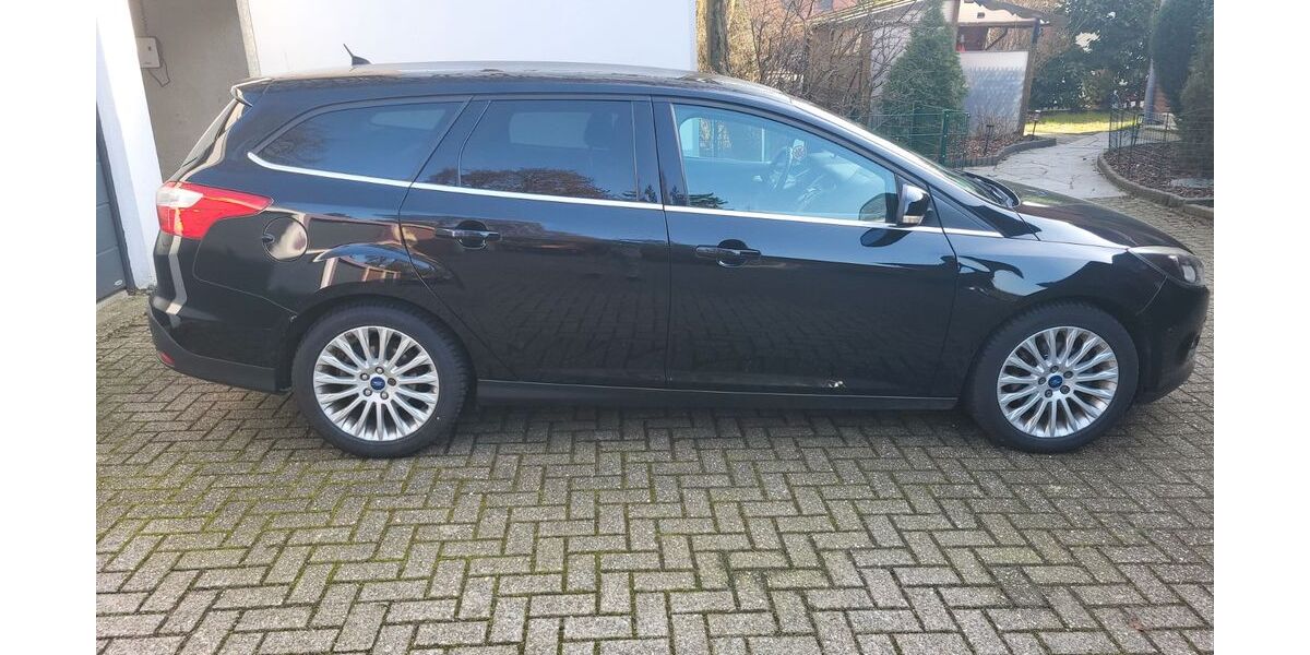 Ford Focus 175.000 km 4.400 &euro; Wesel 46487