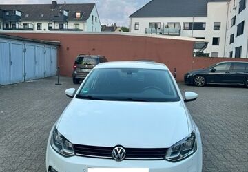 VW Polo 146.000 km 7.450 &euro; Duisburg 47167