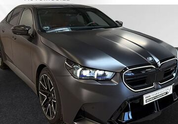 BMW M5 6.716 km 131.471 &euro; Wesel 46485
