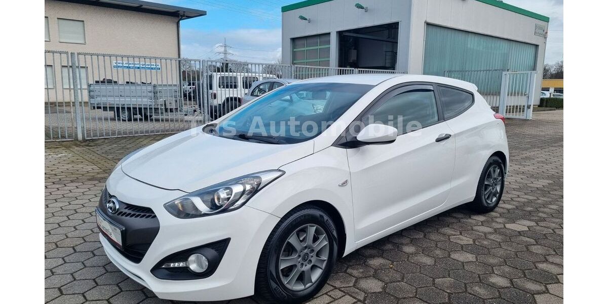 Hyundai i30 133.000 km 5.499 &euro; Dinslaken 46539