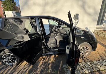 Hyundai i10 43.911 km 8.800 &euro; Oberhausen 46147