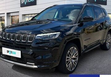 Jeep Compass 19.999 km 33.998 &euro; Essen 45143