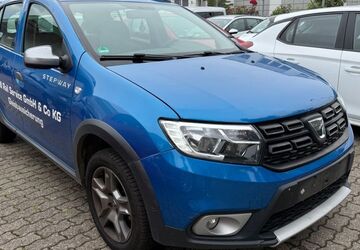 Dacia Sandero 213.000 km 3.999 &euro; Wesel 46485
