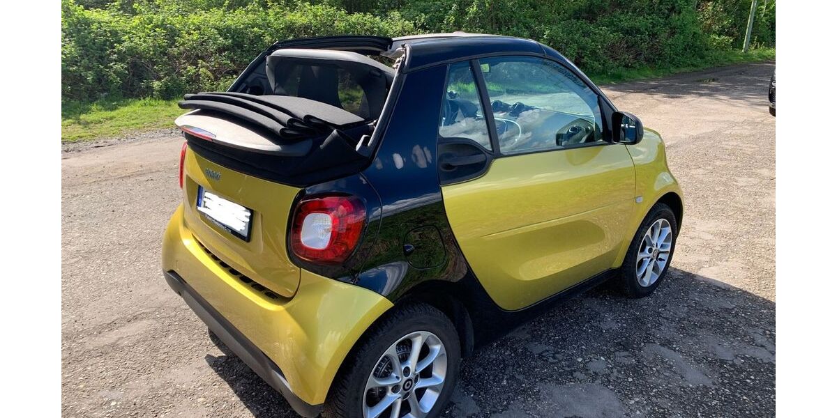 Smart ForTwo 34.400 km 15.100 &euro; Duisburg 47228