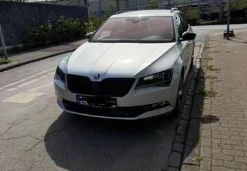 Skoda Superb 223.000 km 9.900 &euro; Essen 45356