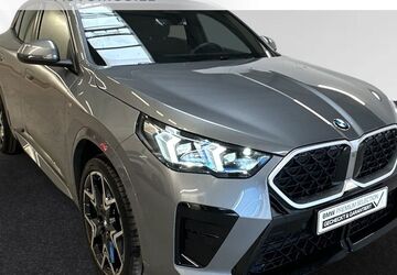 BMW X2 11.354 km 40.879 &euro; Wesel 46485