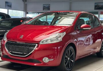 Peugeot 208 129.000 km 4.990 &euro; Voerde 46562