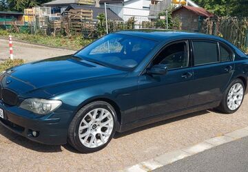 BMW 750 281.000 km 6.900 &euro; Marl 45768