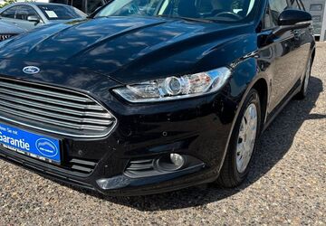 Ford Mondeo 125.000 km 9.899 &euro; Kamp-Lintfort 47475