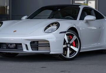 Porsche 992 4.999 km 166.911 &euro; Dinslaken 46535