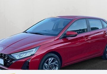 Hyundai i20 21.588 km 17.690 &euro; Dinslaken 46535