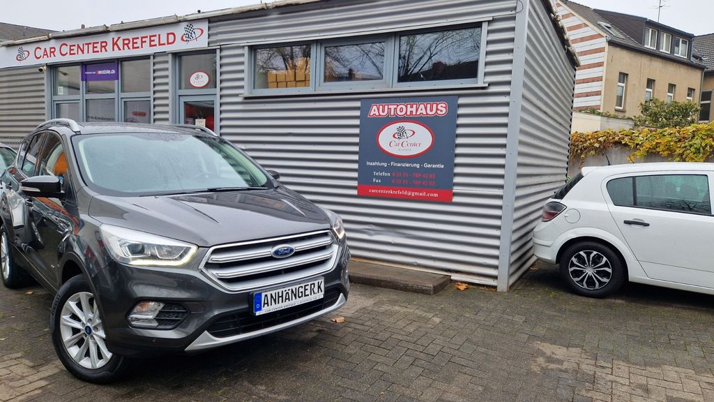 Ford Kuga 172.300 km 9.900 &euro; Krefeld 47798