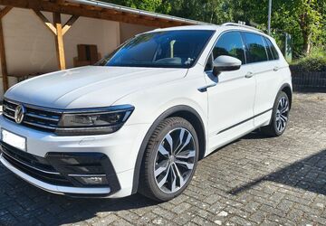 VW Tiguan 88.000 km 21.500 &euro; Dinslaken 46539