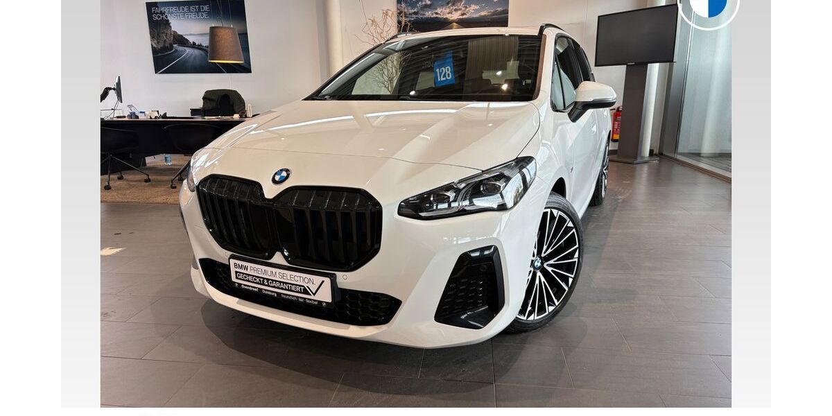 BMW 218 Active Tourer 31.099 km 30.950 &euro; Duisburg 47119