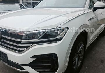 VW Touareg 121.000 km 35.999 &euro; Dinslaken 46535
