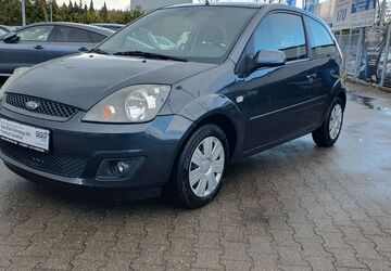 Ford Fiesta 123.000 km 3.890 &euro; Essen 45326