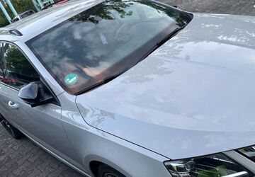 Skoda Octavia 153.500 km 17.900 &euro; Duisburg 47269
