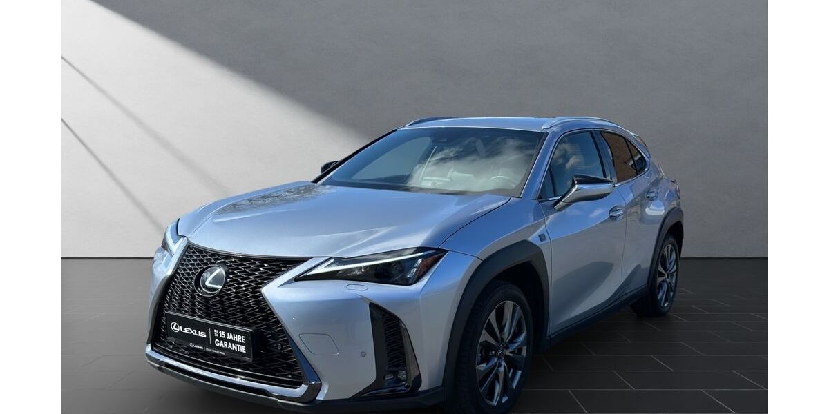 Lexus UX 50.500 km 30.950 &euro; Wesel 46485