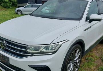 VW Tiguan 298.521 km 17.850 &euro; Essen 45356