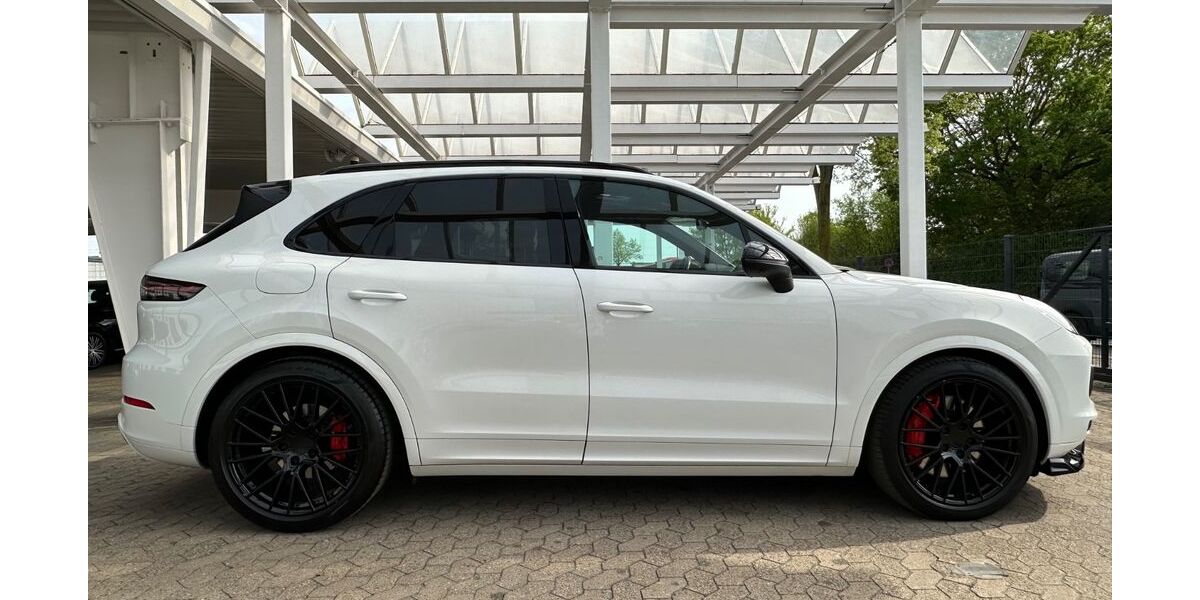 Porsche Cayenne 127.000 km 45.950 &euro; Dinslaken 46539