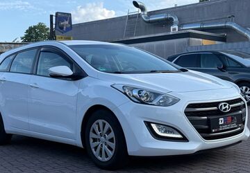 Hyundai i30 118.551 km 10.990 &euro; Dinslaken 46537