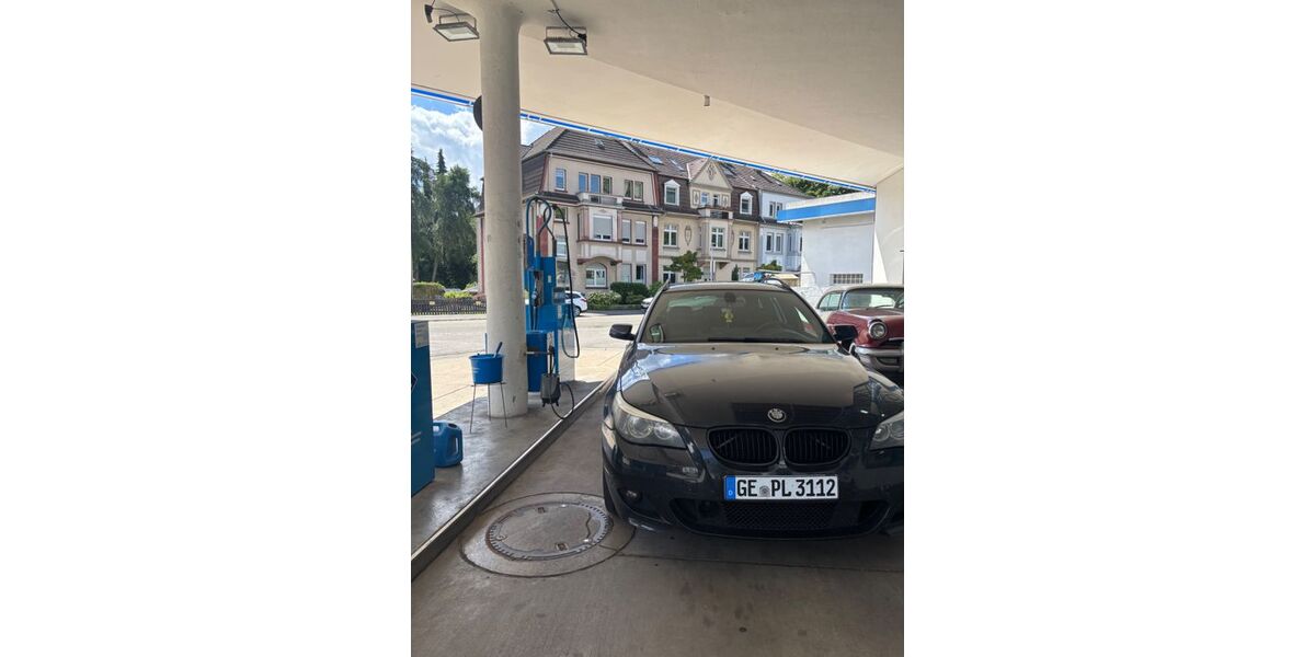 BMW 530 315.000 km 3.700 &euro; Gelsenkirchen 45899