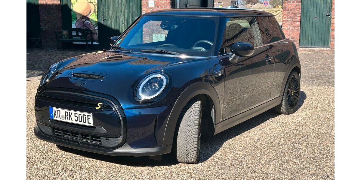 Mini Cooper SE 25.475 km 19.700 &euro; Krefeld 47804