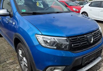 Dacia Sandero 220.000 km 3.999 &euro; Wesel 46485