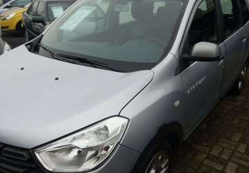 Dacia Lodgy 128.418 km 10.590 &euro; Rheinberg 47495