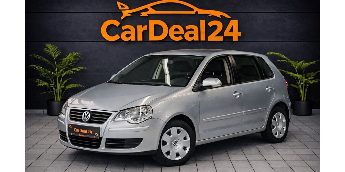 VW Polo 49.000 km 6.399 &euro; Voerde 46562