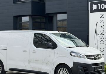 Opel Vivaro 131.800 km 11.950 &euro; Krefeld 47805